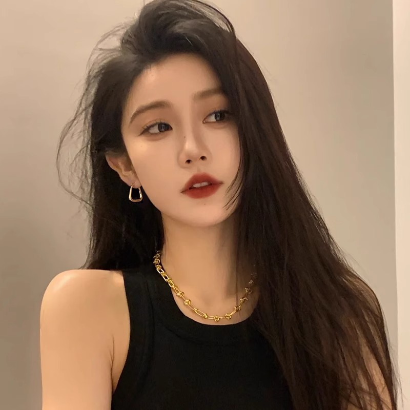 糖糖家STUDIO:4.9元! 耳环女2025新款925纯银珍珠耳钉耳坠小众设计感高级法式独特耳饰-1