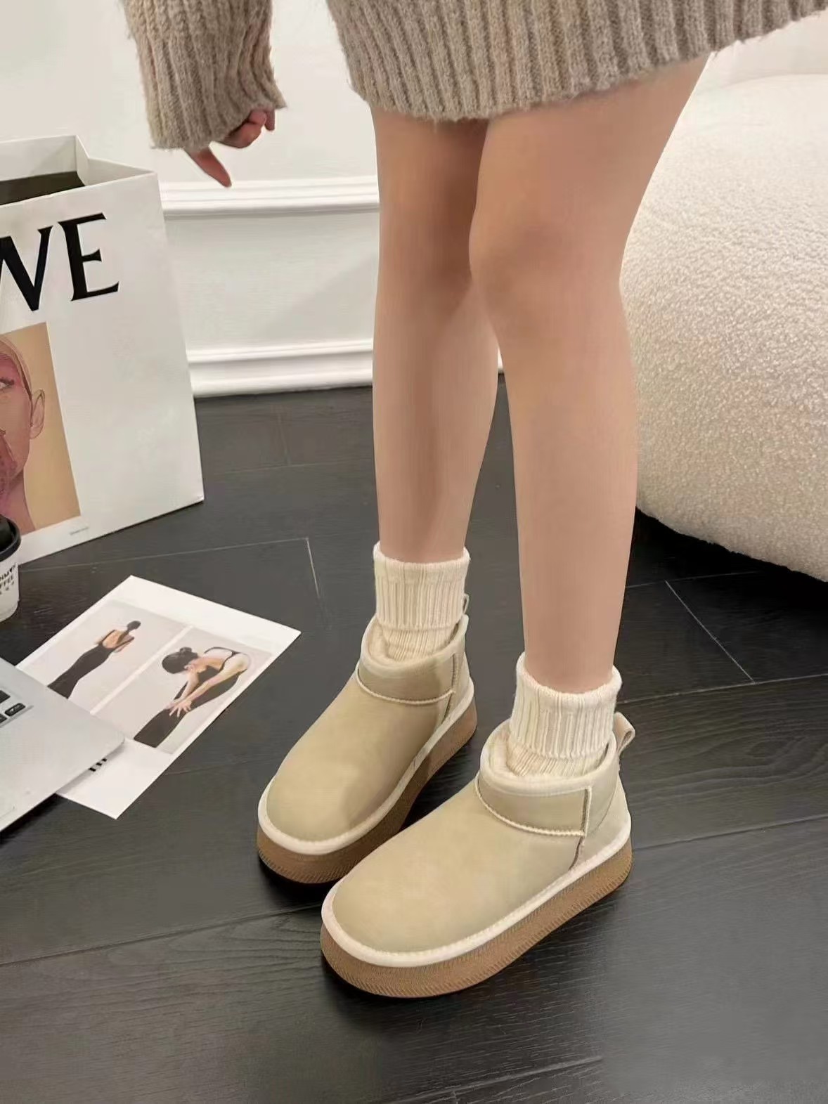 DAPHNE达芙妮南亿专卖店:69元! 达芙妮女时尚马丁靴年秋冬百搭保暖靴子加绒工装靴休闲短靴单靴-1