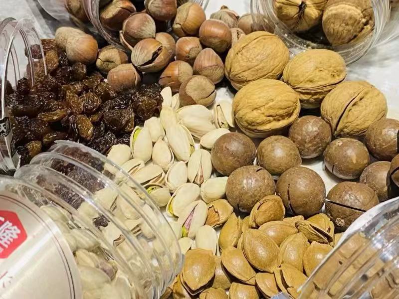 天猫超市:234元! 沃隆沃福隆礼坚果礼节日礼盒混合坚果干果零食年货礼盒炒货-3