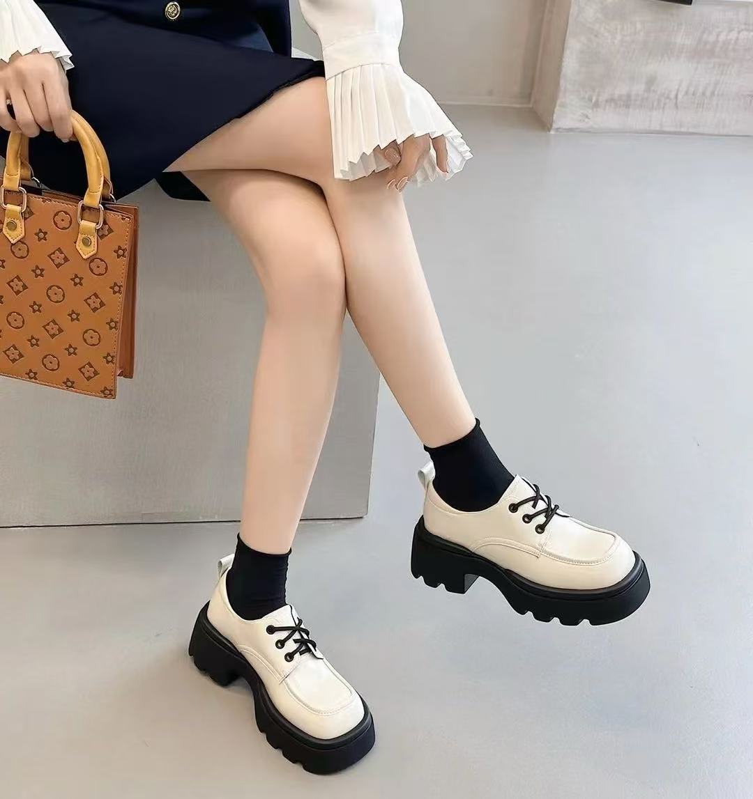 GEMEIQ戈美其旗舰店:69元! 戈美其集合单鞋小皮鞋粗跟玛丽珍女鞋配裙子气质浅口单鞋子-3