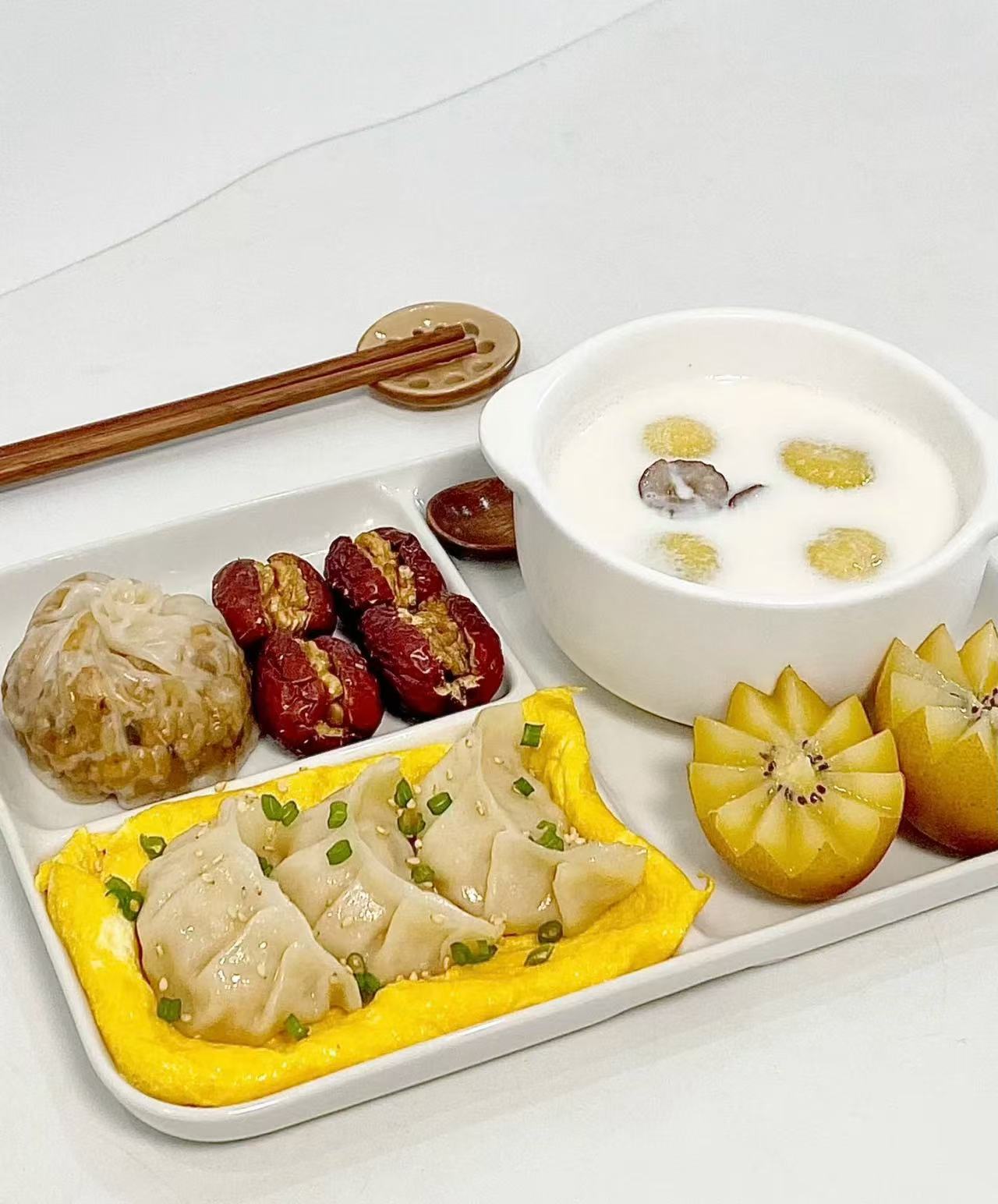 思念食品官方旗舰店:-173.5元! 「8件任选早餐不重样」思念早餐半成品手抓饼小笼包烧麦饭团意面-3